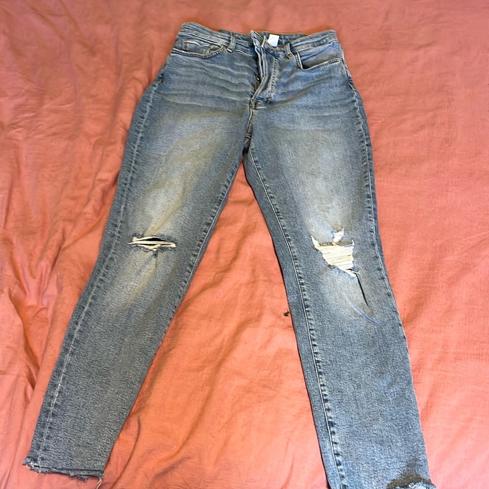 Blue skinny jeans